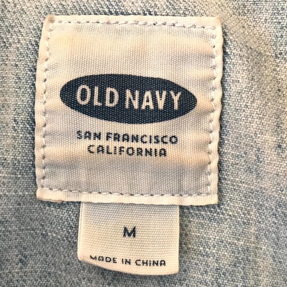 Old Navy Women's Denim Jacket - Picture 3 of 3